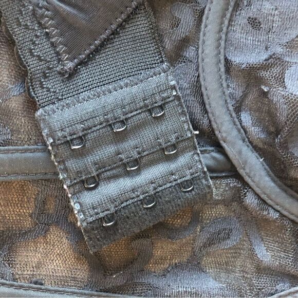 Vintage Victoria’s Secret Corset Top - Picture 5 of 7